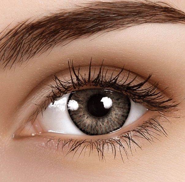 CLASSIC HAZEL NON PRESCRIPTION COLORED CONTACTS - ISODA COLORS