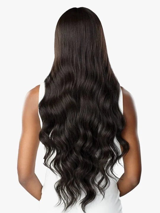 BUTTA LACE WIG LOOSE WAVE 30" #1B