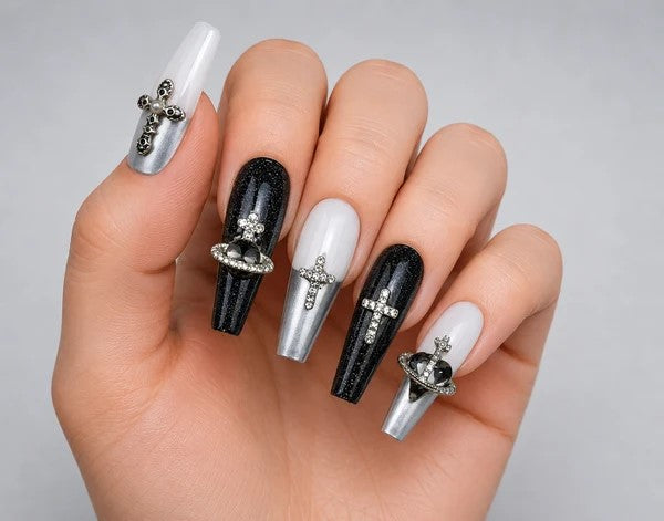 NAPN13 - Chrome Noir Cross