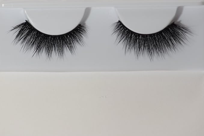 MISS 3D VOLUME LASHES #MS03